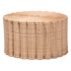 bali & pari Kensley Natural Rattan Coffee Table - Handwoven Wicker Round Accent Table with Scalloped Silhouette, Boho Coastal Style Decor for Living Rooms or Lounges